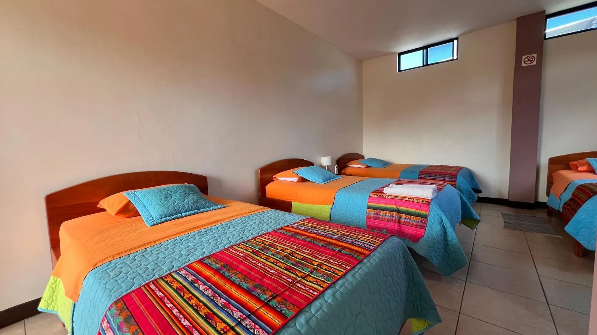 Hostal Casa Cascada Puerto Ayora  Puerto Ayora (Galapagos Islands)