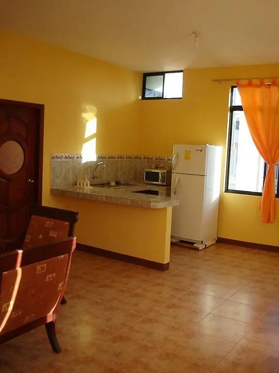 Hostal Casa Cascada Puerto Ayora  Ecuador