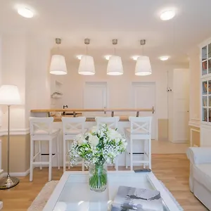 Revelton Apartahotel Karlovy Vary
