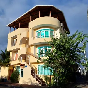 Hostel Ariana's Galapagos